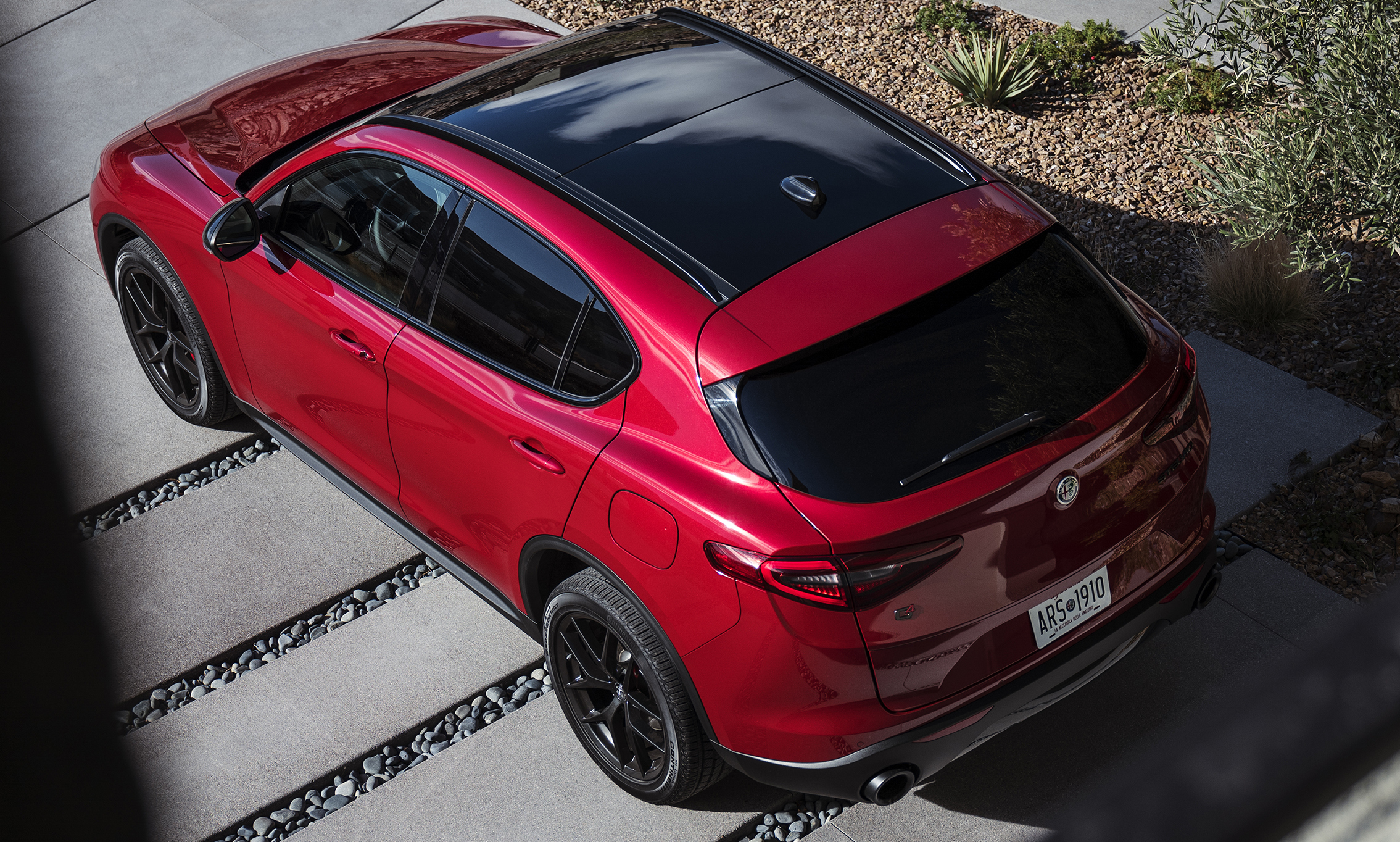 2019 Alfa Romeo Stelvio Nero Edizione Package: - MoparInsiders