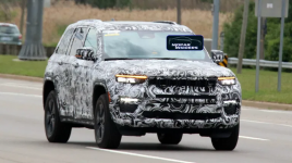 SPOTTED: 2022 Jeep® Grand Cherokee Limited 4xe On Public Roads: