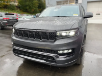 ALWAYS BET ON BLACK: The 2022 Jeep® Grand Wagoneer Obsidian Is Here!