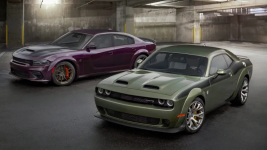 Dodge Introduces New Charger & Challenger SRT Hellcat Redeye “Jailbreak” Models!