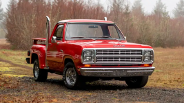 This Beautiful Li’l Red Express Truck Goes Up For Auction This Weekend!