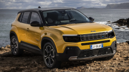 Jeep® Avenger Takes Home 2023 “European Car of the Year” Title!