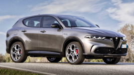 Alfa Romeo USA Releases Pricing & MPGe Ratings For 2024 Tonale