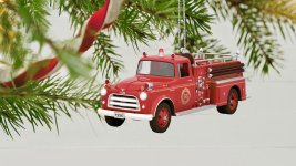 Vintage-Fire-Truck-Keepsake-Ornament_2799QXR8167_02.jpeg