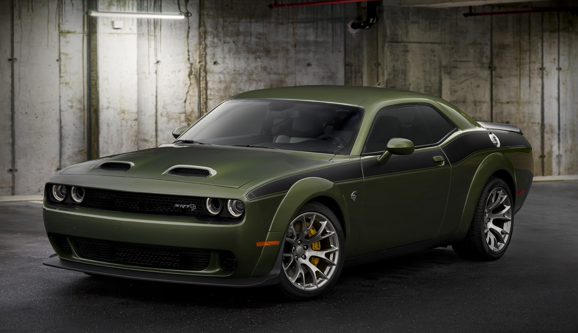 www.motorauthority.com
