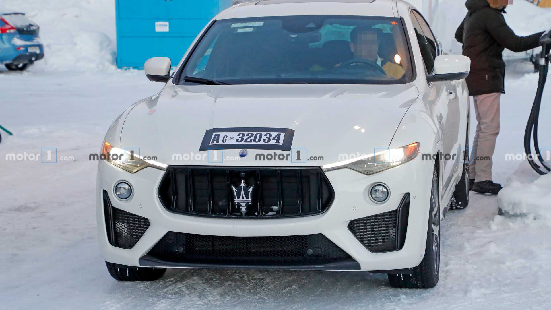 2021-maserati-levante-trofeo-spy-photos.jpg