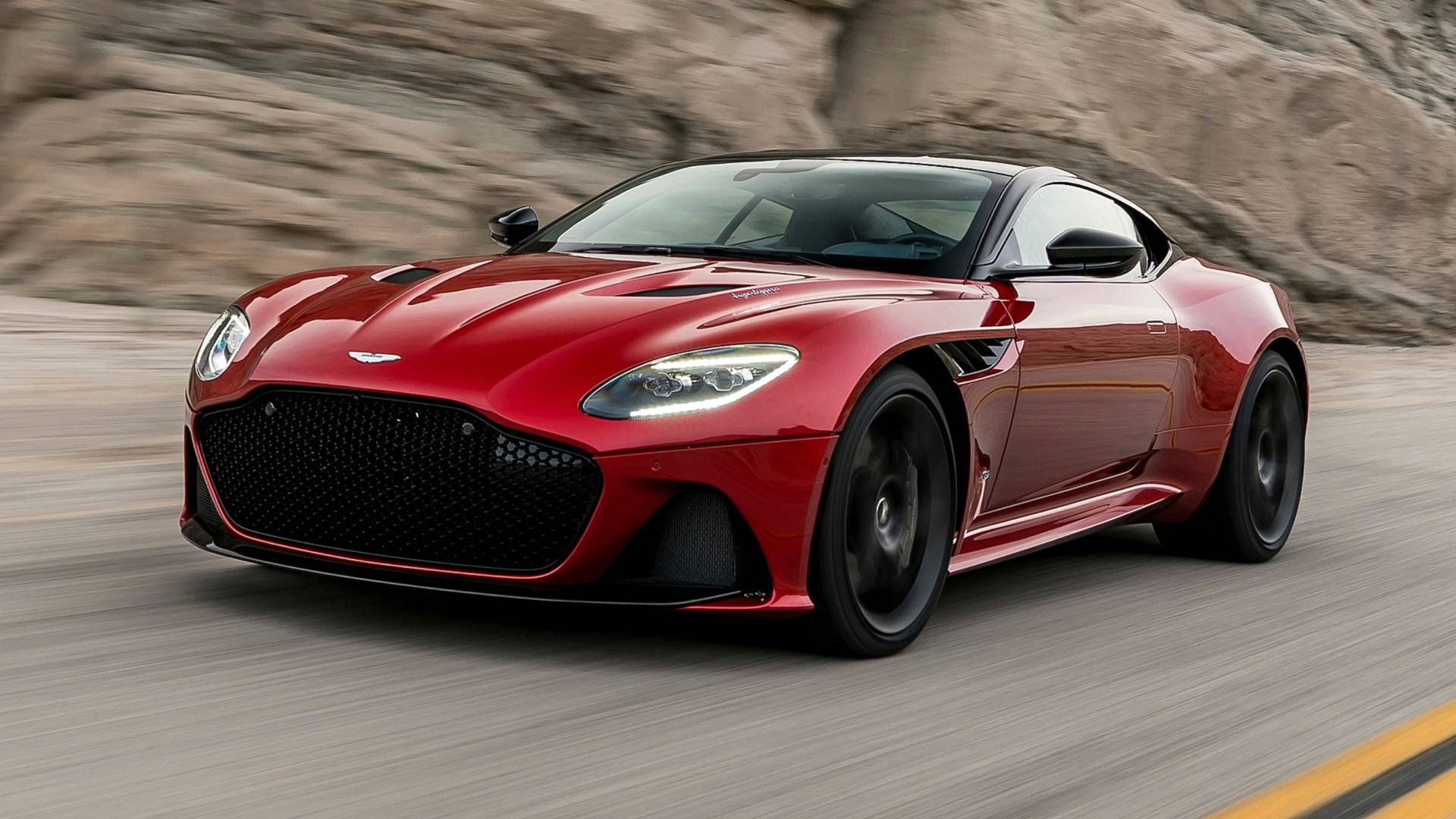 2019-aston-martin-dbs-superleggera.jpg