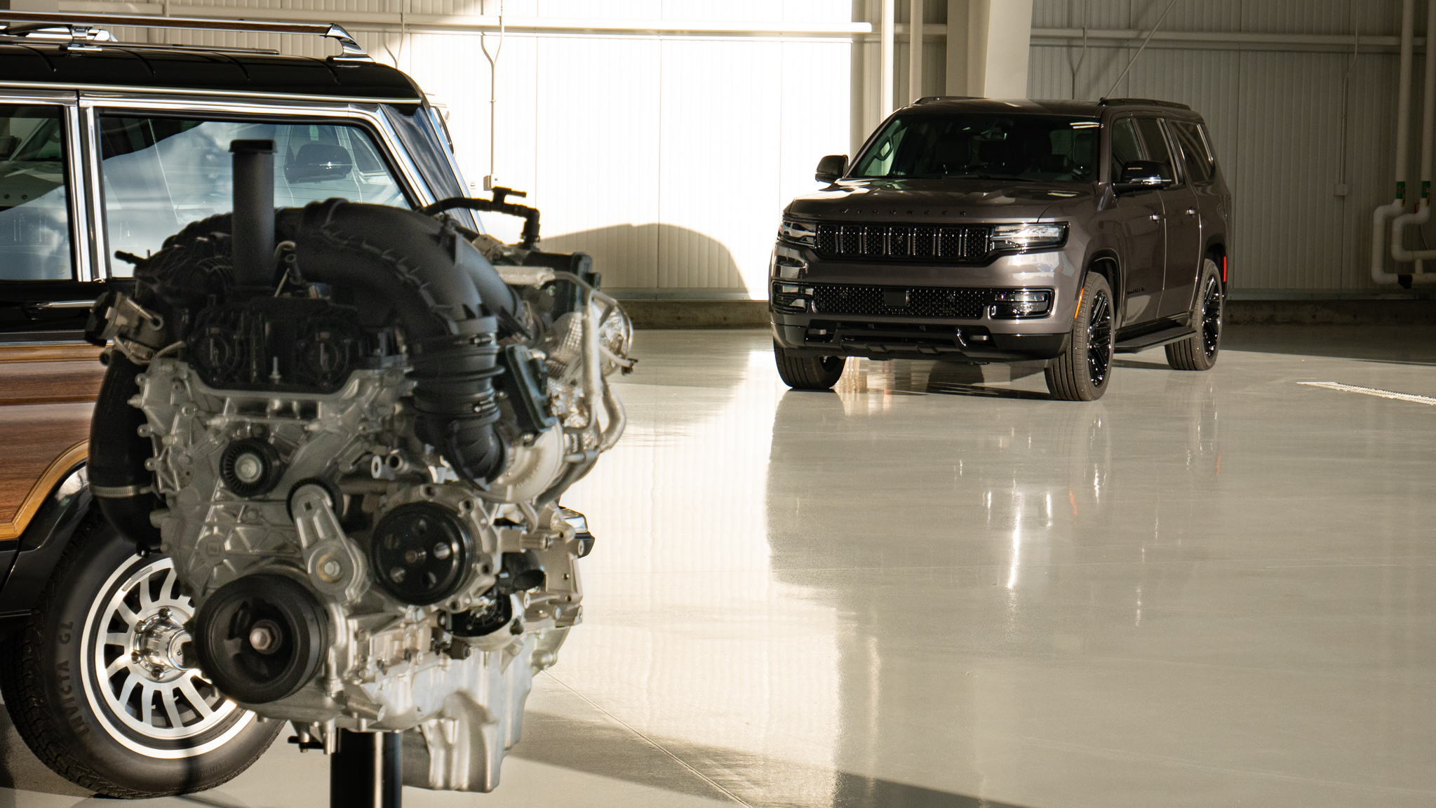 www.motortrend.com