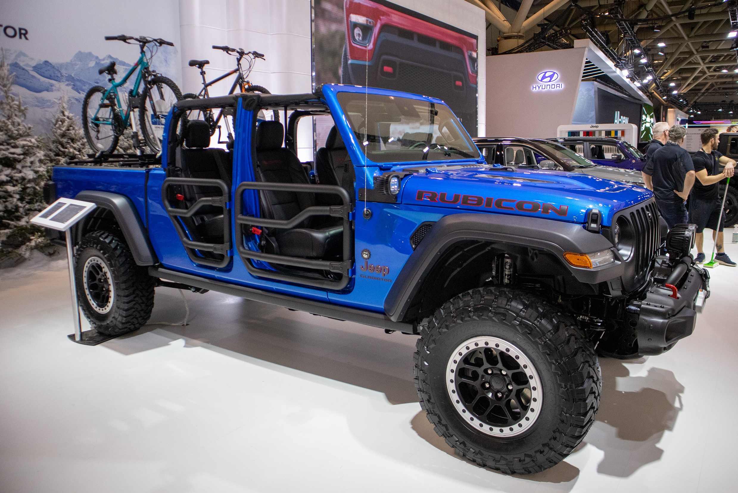 Mopar Rolls Out Another New Mopar Modified Jeep Gladiator For Canada Moparinsiders