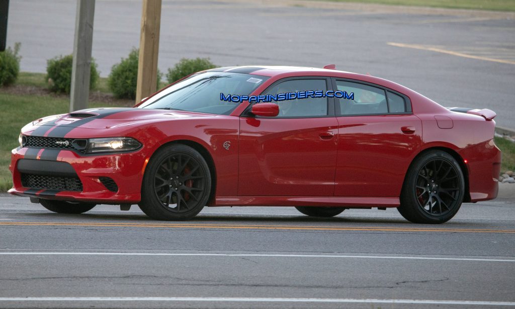 spotted another 2019 dodge charger srt hellcat in the