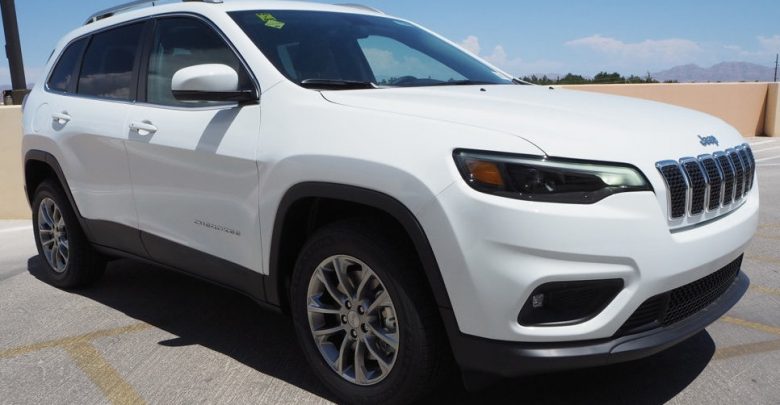 2019 Jeep Cherokee Latitude Plus Gets More Standard Equipment: