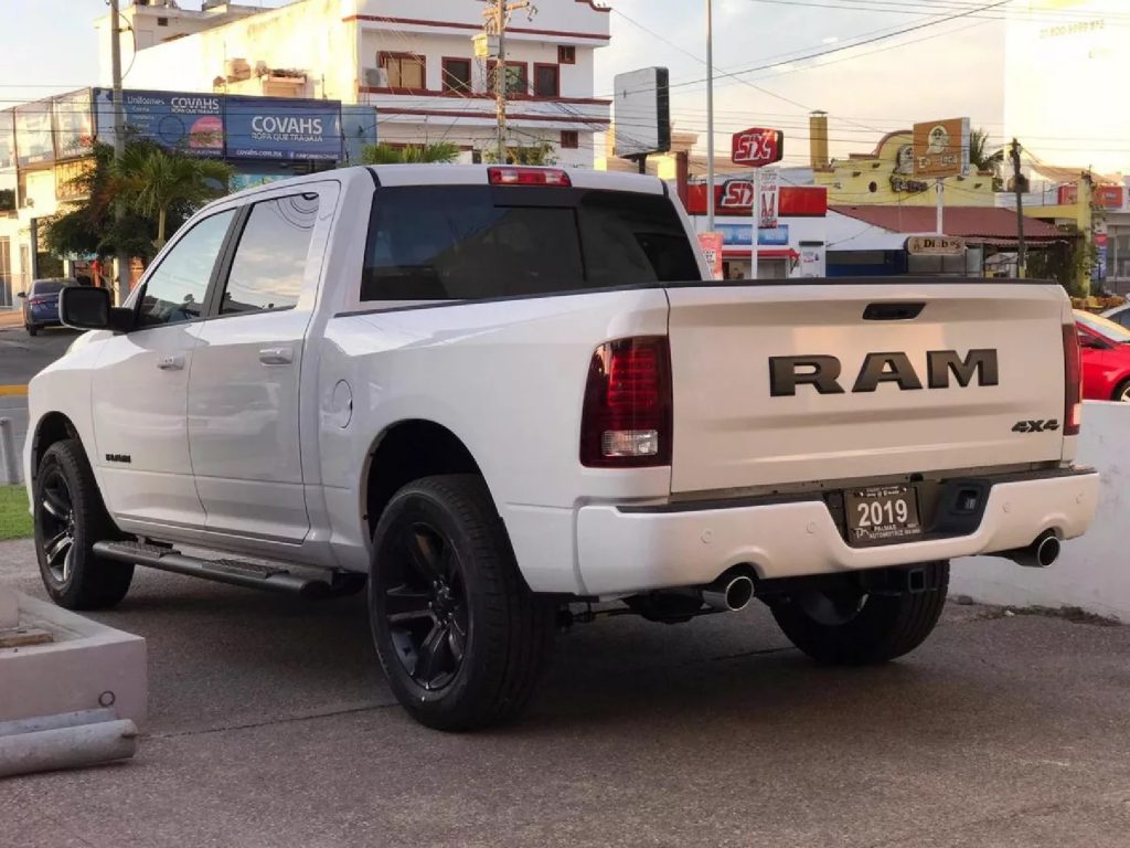 OFFICIAL: Ram 1500 Classic Will Make Its Way To The Brazilian Market ...
