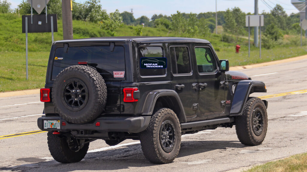 Jeep Wrangler 392 out testing