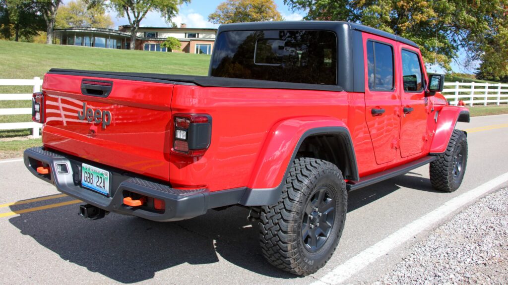 2021 Jeep® Gladiator Mojave. (MoparInsiders).