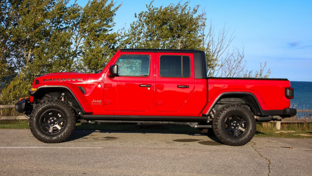 2021 Jeep® Gladiator Mojave. (MoparInsiders).