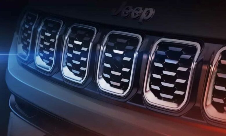 2022 Jeep® Compass Limited Teaser. (Jeep China).