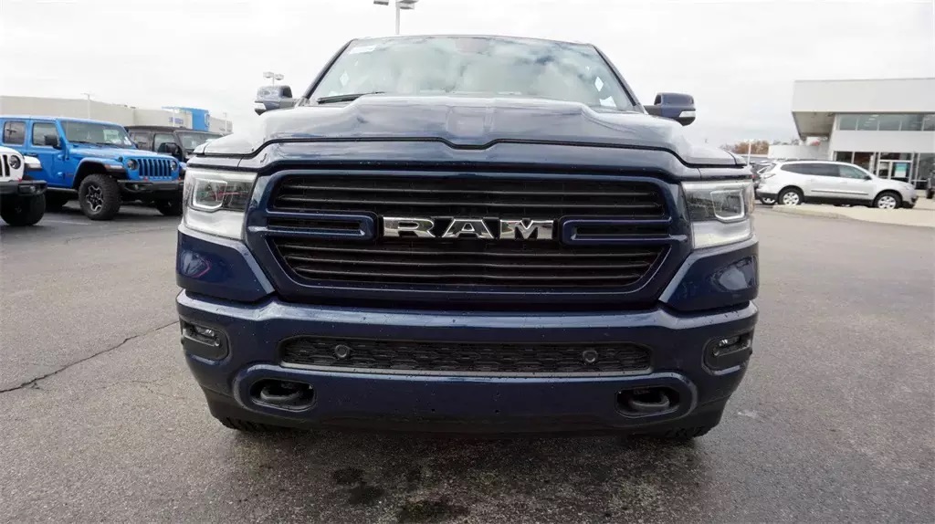 2021 Ram 1500 Big Horn North Edition Crew Cab 4x4. (Kings CDJR).