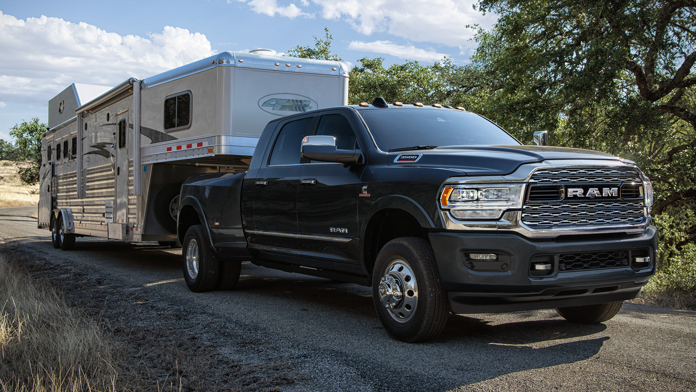 2021 Ram 3500 Limited Mega Cab 4x4 Dually with Fifth-Wheel / Gooseneck Towing Prep Group. (Ram).