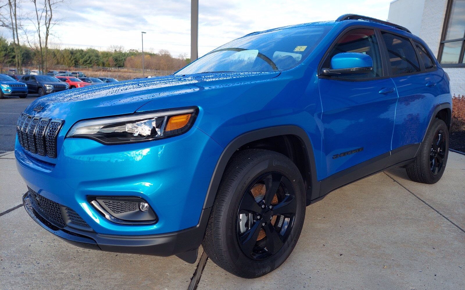 The 2021 Jeep® Cherokee Altitude - Gives A Taste Of The Dark Side