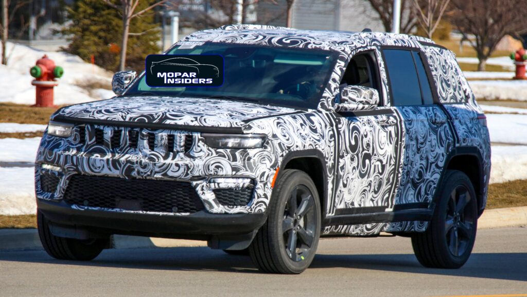 2022 Jeep® Grand Cherokee Limited (WL74) Tester.(MoparInsiders).