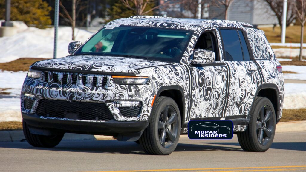 2022 Jeep® Grand Cherokee Limited (WL74) Tester.(MoparInsiders).