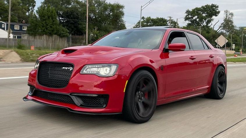 WATCH: HELLEPHANT-Powered Chrysler 300 Makes It's First High-Speed Pull ...