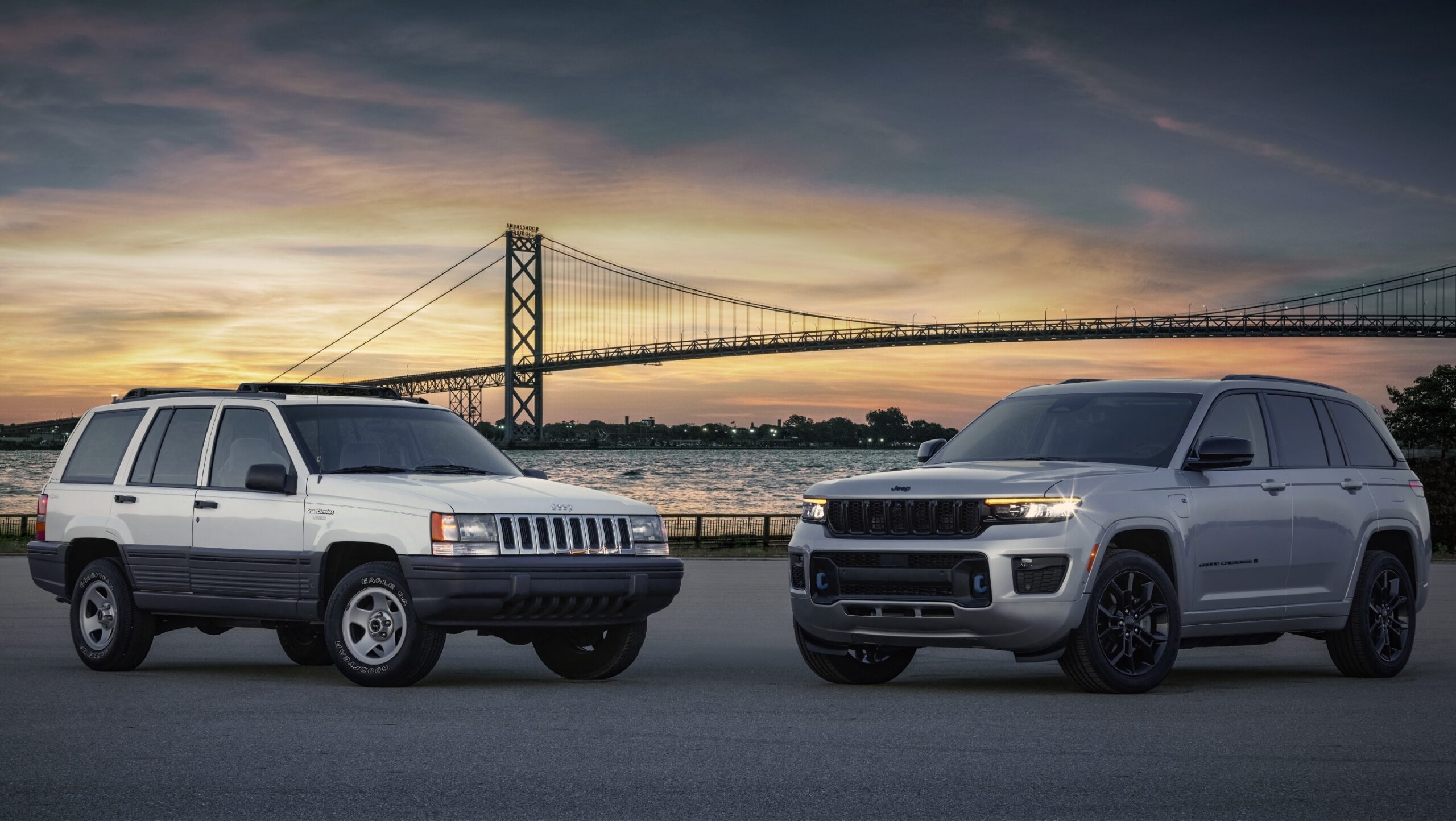 CELEBRATE GOOD TIMES 2023 Jeep Grand Cherokee 4xe 30th Anniversary 