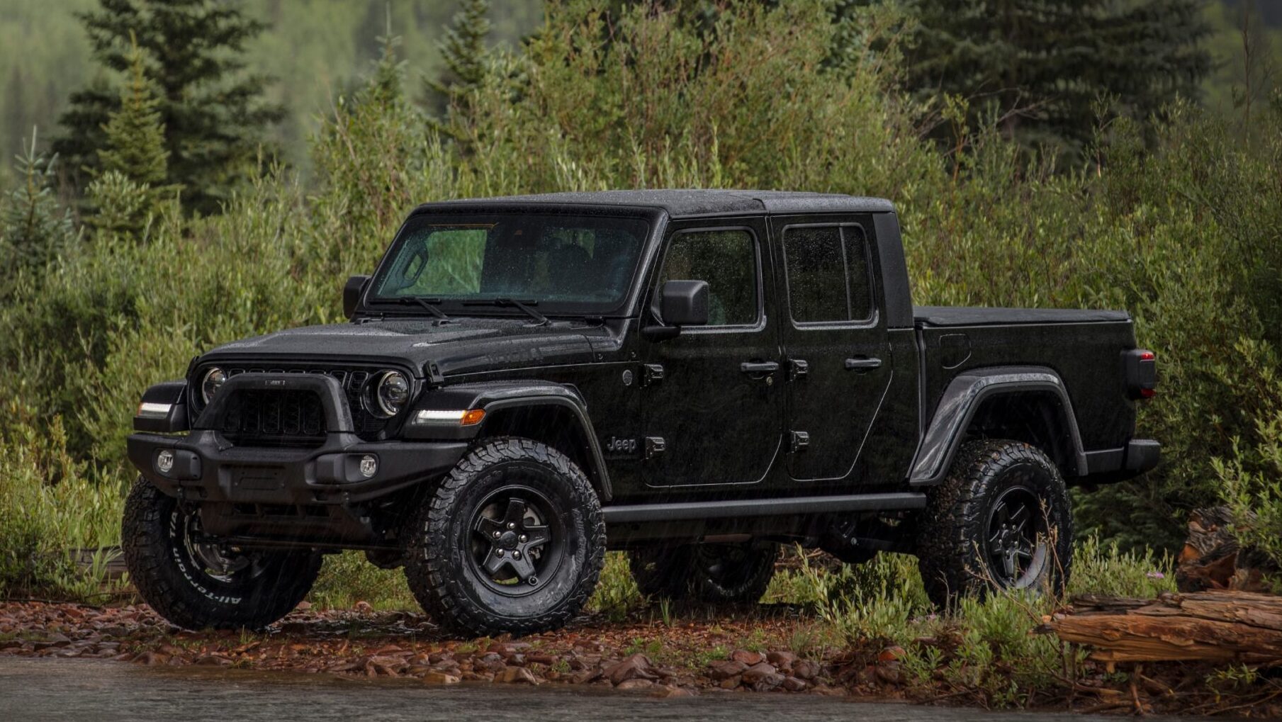 AEV Makes Three Upfit Packages For The 2024 Jeep® Gladiator