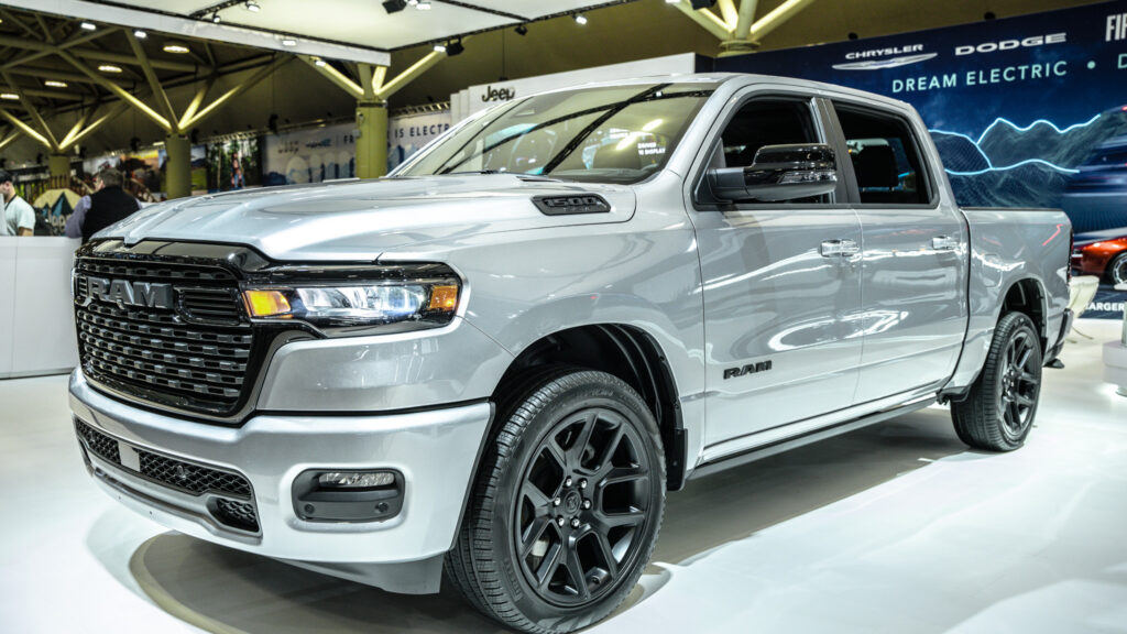 2025 Ram 1500 Sport