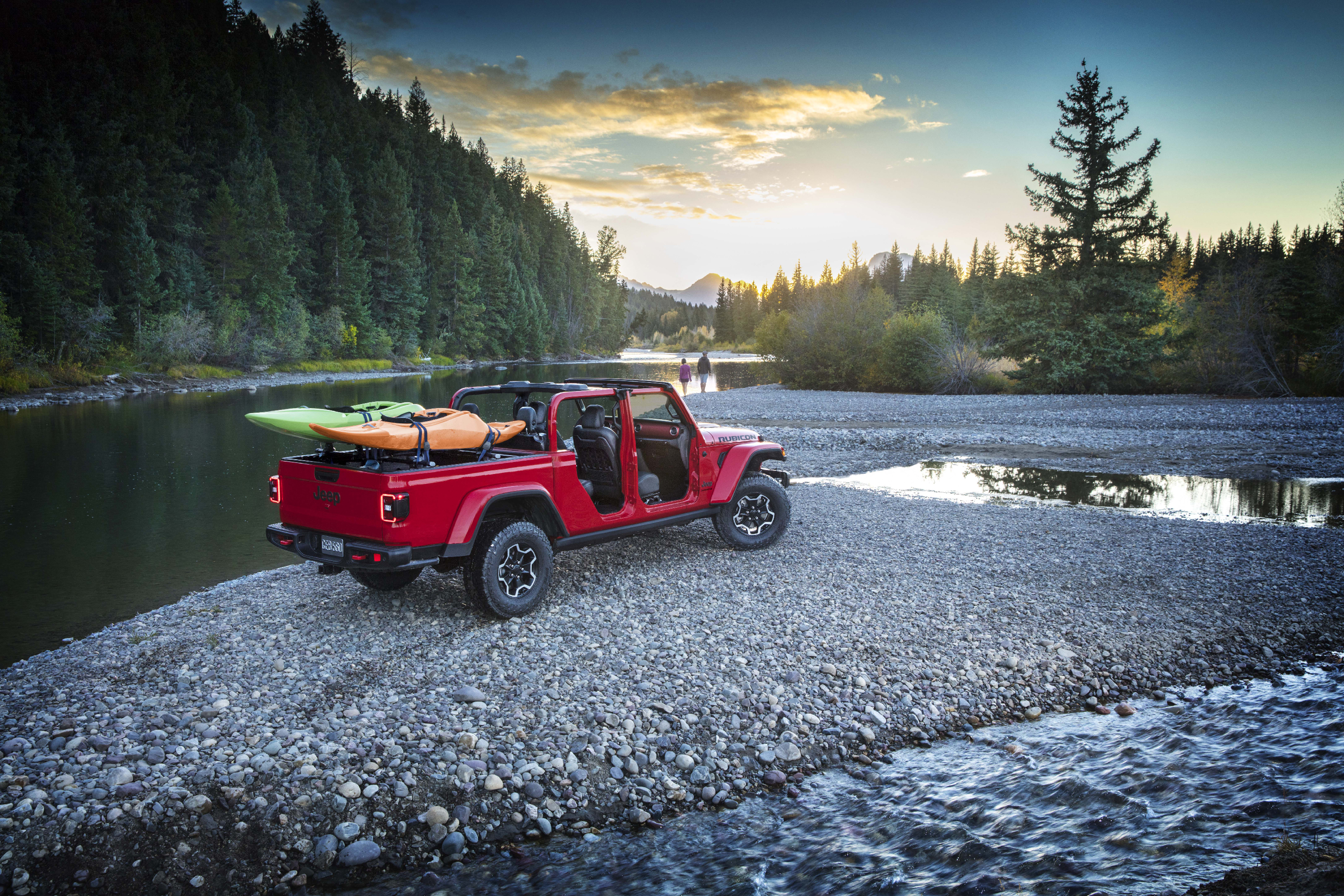 Mopar will offer more than 200 parts and accessories for the all-new 2020 Jeep® Gladiator, including kayak carriers